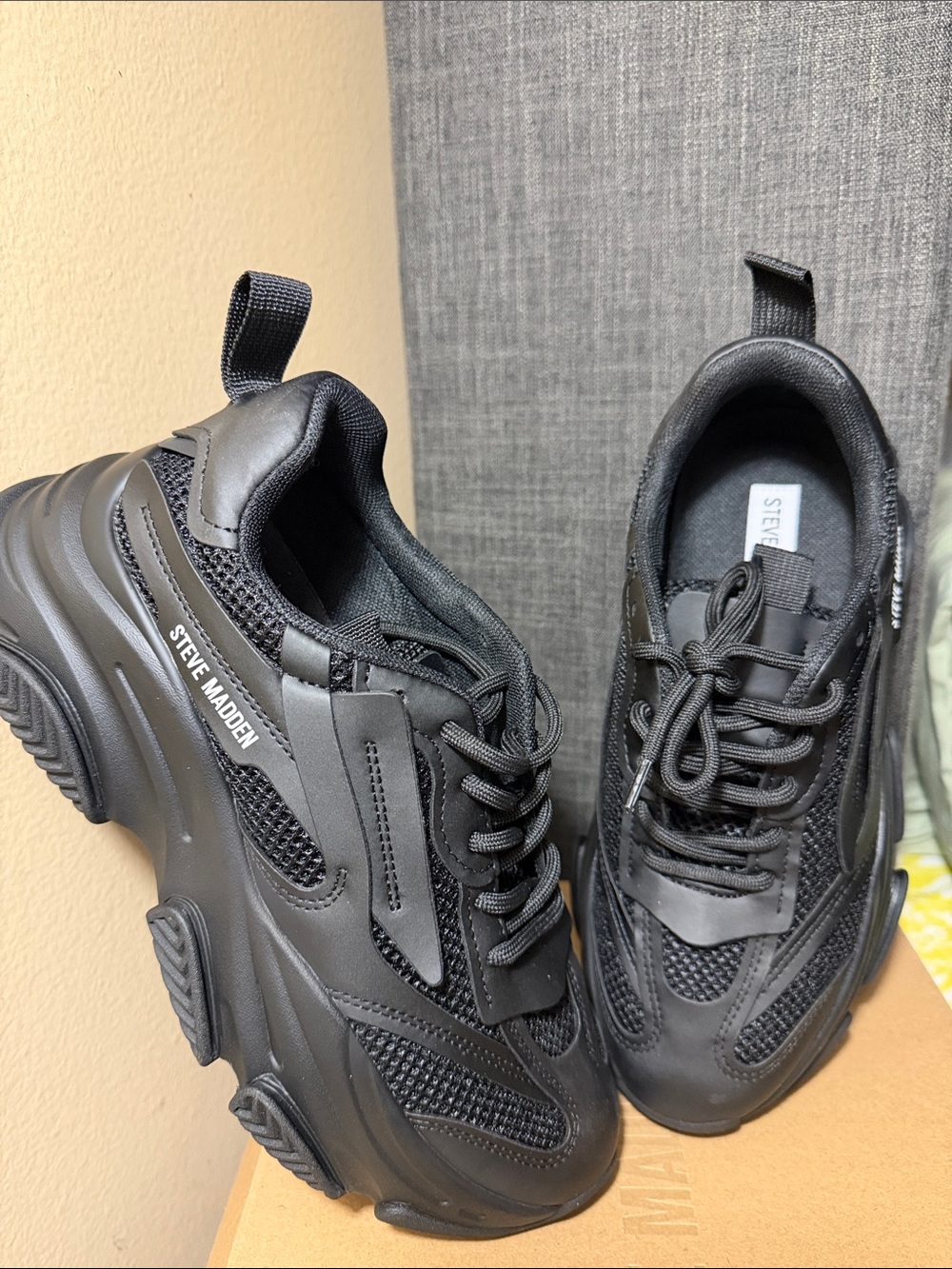Steve Madden Women’s  All-Black Chunky Athletic Sneaker